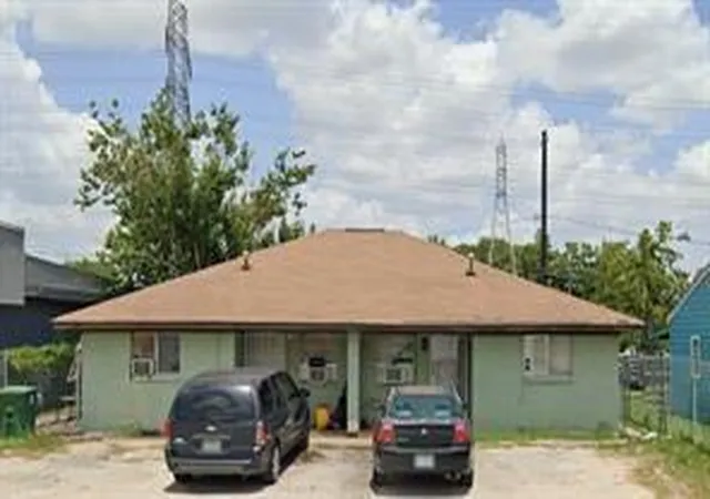 1st image of 3507 Sunbeam St, Houston, TX 77051 | MLS# 56055486