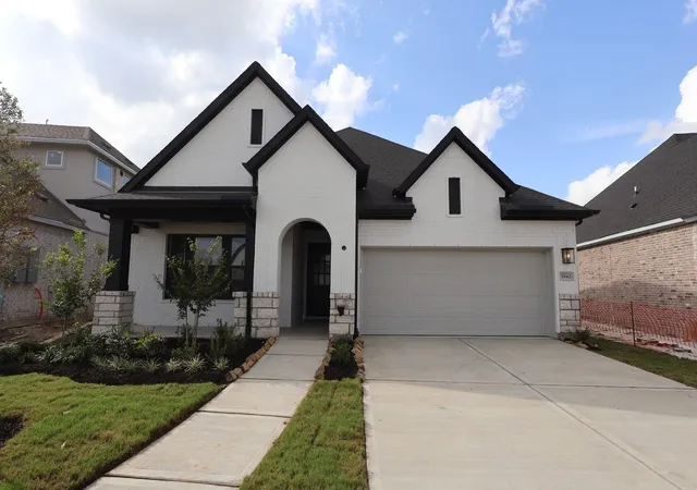 Homes for sale in League City, TX | 7042 Salt Dome Dr, League City, TX 77546 | MLS# 64935830