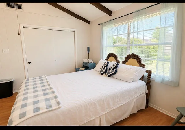 Photo 4 of Single family home for sale at 297 Vicki Dr, Livingston, TX 77351 | MLS# 59065268 | Listing updated on 2026-08-04