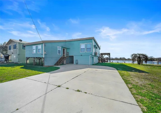 4th image of 4258 Fm 2031 Beach Rd, Matagorda, TX 77457 | MLS# 75657372