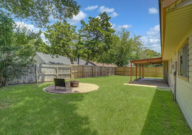 34th image of 742 Sugar Hill Dr, La Porte, TX 77571 | MLS# 95452545