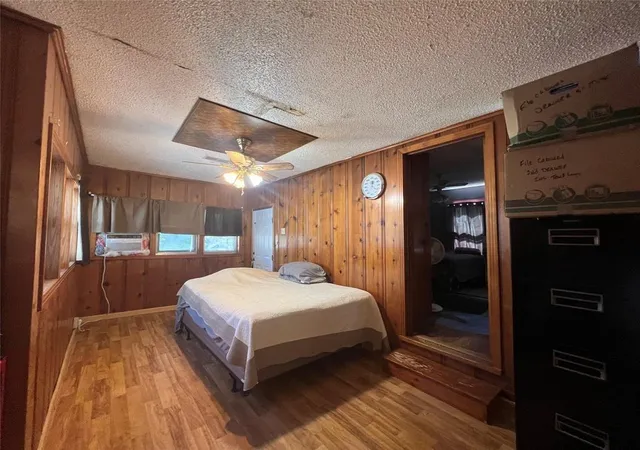 24th image of 203 S 6th St, Highlands, TX 77562 | MLS# 44140353