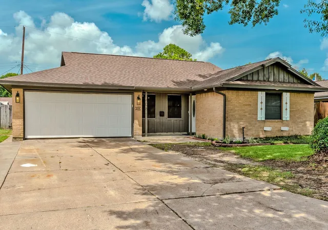 1st image of 408 N 36th St, Nederland, TX 77627 | MLS# 5475460