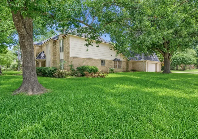 Homes for sale in Houston, TX | 15502 Dawnbrook Dr, Houston, TX 77068 | MLS# 52389335
