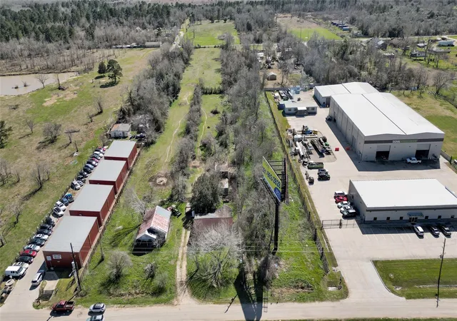 3rd image of 3615 10Th St, Brookshire, TX 77423 | MLS# 55485302
