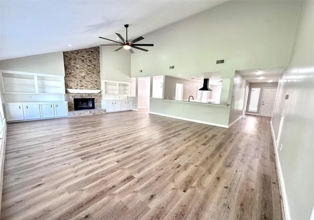 Photo 2 of Single family home for sale at 25106 Collingtree Dr, Spring, TX 77389 | MLS# 35076968 | Listing updated on 2026-08-11