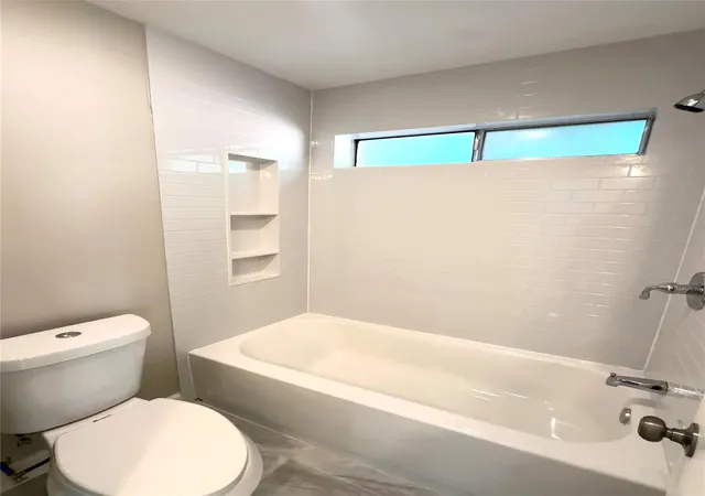 Photo 4 of Single family home for sale at 25106 Collingtree Dr, Spring, TX 77389 | MLS# 35076968 | Listing updated on 2026-08-11