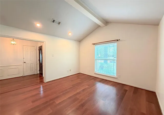 3rd image of 1402 Trailwood Village Dr, Houston, TX 77339 | MLS# 12701456