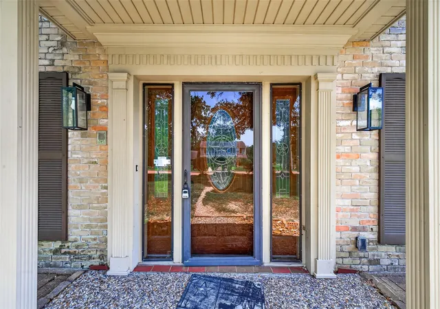 Photo 3 of Single family home for sale at 1523 Bodart Dr, Houston, TX 77090 | MLS# 65877596 | Listing updated on 2026-07-27