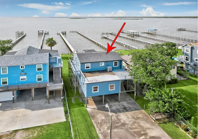 3rd image of 1537 John St, Dickinson, TX 77539 | MLS# 5300338