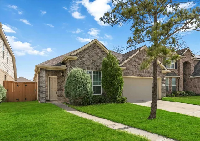 Homes for sale in Rosharon, TX | 2425 Temple Crag Dr, Rosharon, TX 77583 | MLS# 3252580