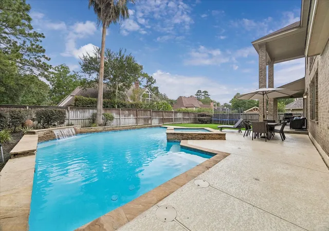 Photo 2 of Single family home for sale at 6103 Rustic Crk Ln, Kingwood, TX 77345 | MLS# 21634283 | Listing updated on 2026-09-05