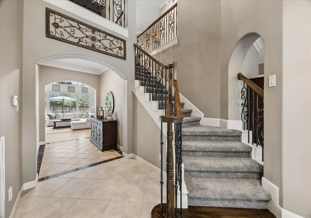 Photo 4 of Single family home for sale at 6103 Rustic Crk Ln, Kingwood, TX 77345 | MLS# 21634283 | Listing updated on 2026-09-05