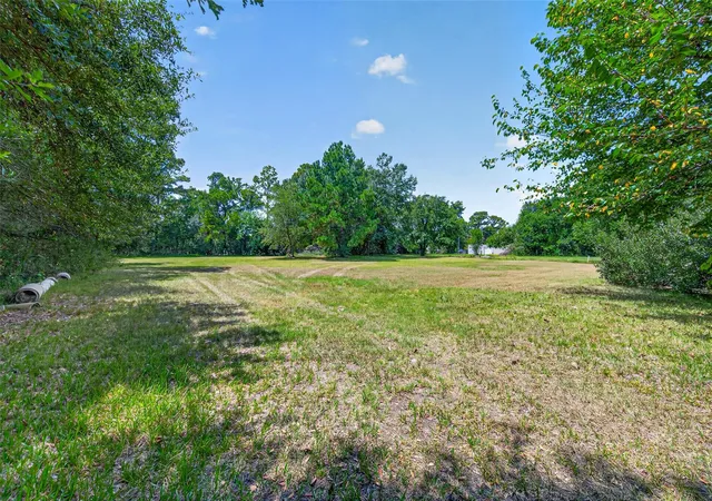 Photo 3 of Single family home for sale at 7131 Holmsley Ln N, Houston, TX 77040 | MLS# 45991140 | Listing updated on 2026-08-22