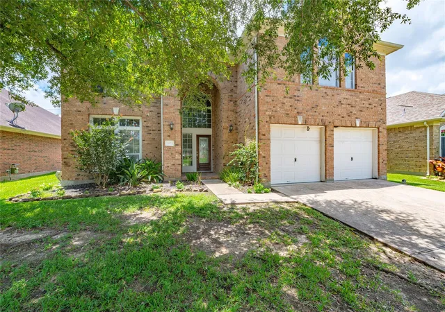 Homes for sale in Kemah, TX | 327 Holly Branch Ln, Kemah, TX 77565 | MLS# 37673918