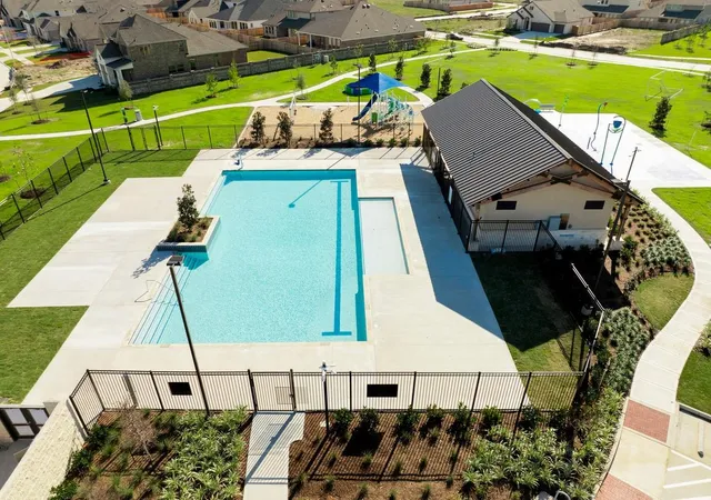5th image of 2718 Jasper Oaks Dr, Rosharon, TX 77583 | MLS# 98334738