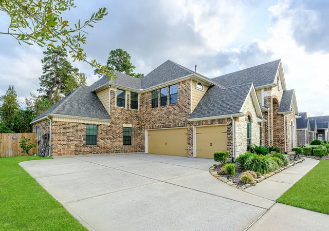 Photo 1 of Single family home for sale at 22618 Pineleigh Ct, Tomball, TX 77375 | MLS# 74922992 | Listing updated on 2026-09-21