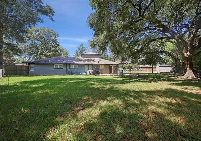 29th image of 5840 Wynden Wy, Beaumont, TX 77706 | MLS# 30343086