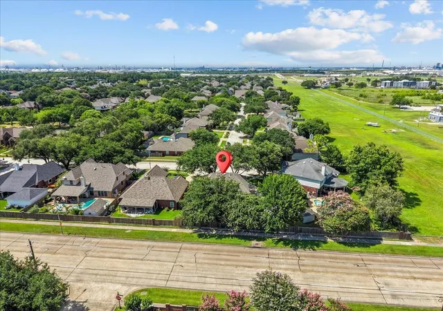 40th image of 1910 Wynforest Dr, Deer Park, TX 77536 | MLS# 47573717