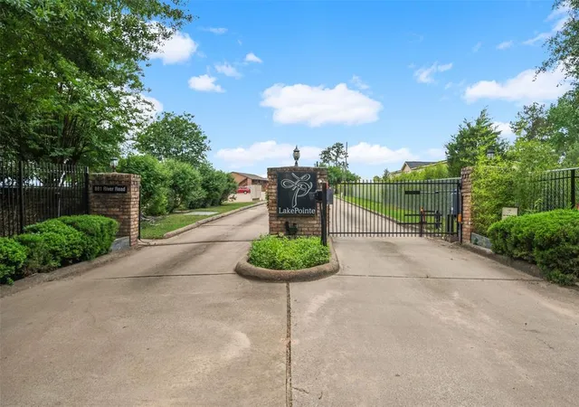 18th image of 801 River Rd #F120, Montgomery, TX 77356 | MLS# 92884168