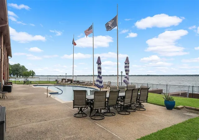 3rd image of 801 River Rd #F120, Montgomery, TX 77356 | MLS# 92884168