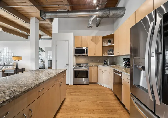 Photo 3 of Condo for sale at 2400 Mechanic St #100, Galveston, TX 77550 | MLS# 23539873 | Listing updated on 2026-08-07