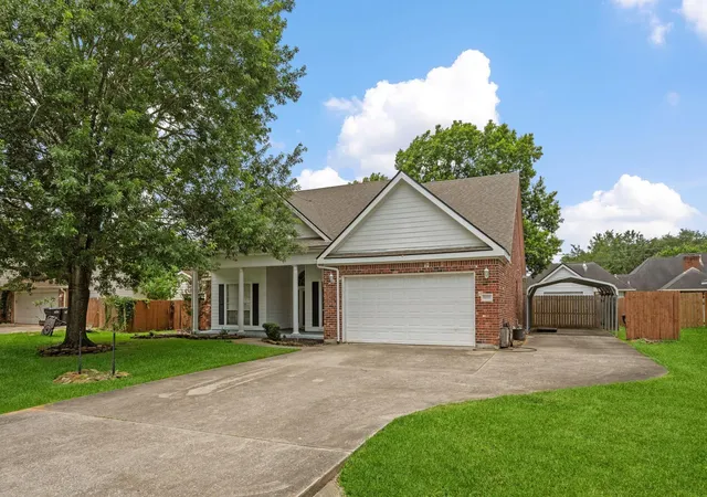 Homes for sale in Mont Belvieu, TX | 12315 E River Run East Dr, Mont Belvieu, TX 77523 | MLS# 71666380