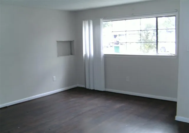 Photo 3 of Single family home for sale at 10109 Fairland Dr, Houston, TX 77051 | MLS# 96494759 | Listing updated on 2026-09-04