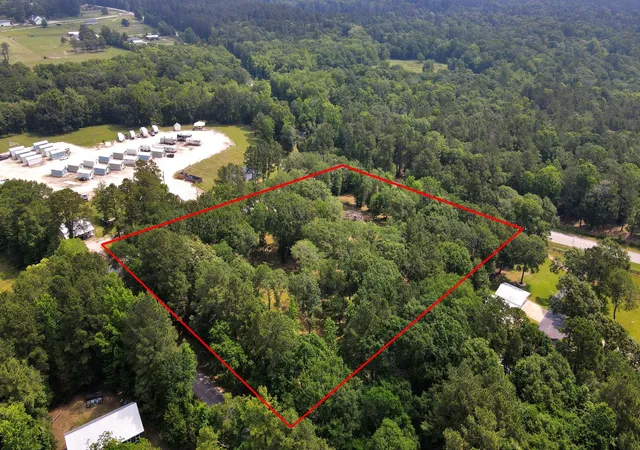 Photo 3 of Land for sale at 21765 Bailey Grv Rd, Montgomery, TX 77356 | MLS# 6695020 | Listing updated on 2026-03-19