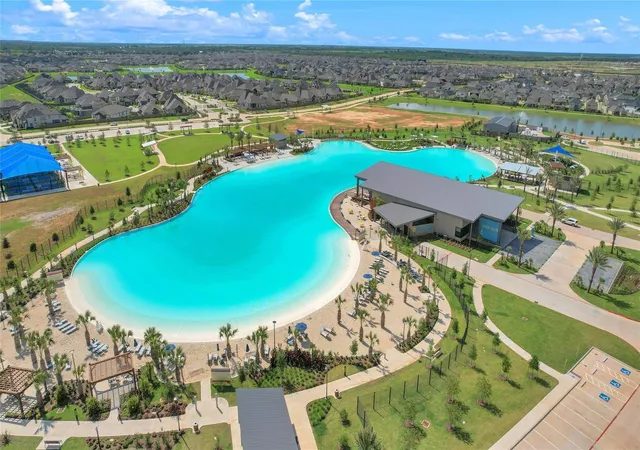 10th image of 2204 Camino Cove Dr, Katy, TX 77493 | MLS# 60366682