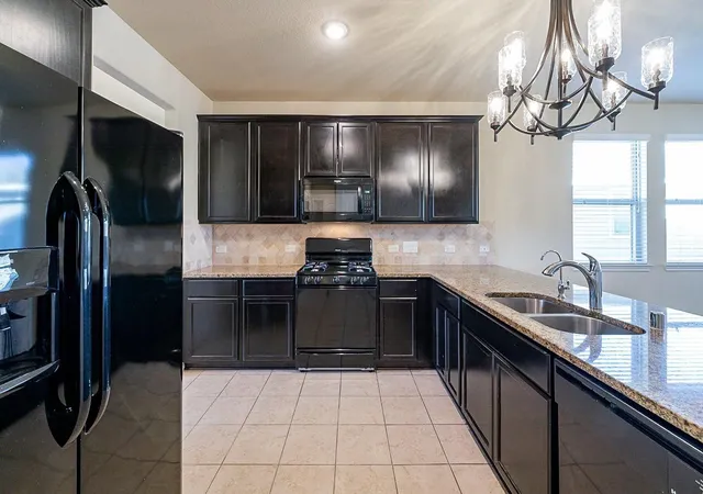 Photo 3 of Single family home for sale at 2411 Fort Baldy Trl, Humble, TX 77396 | MLS# 78330454 | Listing updated on 2026-07-07