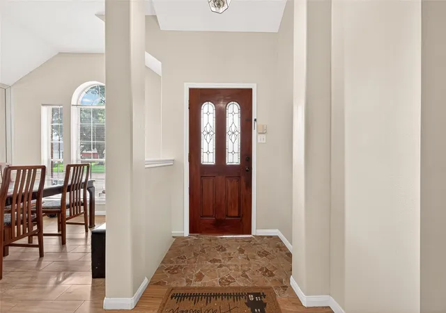 Photo 3 of Single family home for sale at 3114 Gatesbury N Dr, Houston, TX 77082 | MLS# 39015159 | Listing updated on 2026-09-02