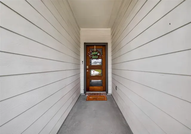 Photo 4 of Single family home for sale at 6827 Telford Hollow Trl, Richmond, TX 77407 | MLS# 6641095 | Listing updated on 2026-09-22