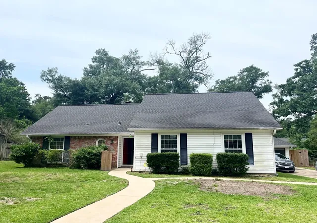 1st image of 208 Pine Valley, Huntsville, TX 77320 | MLS# 49489698