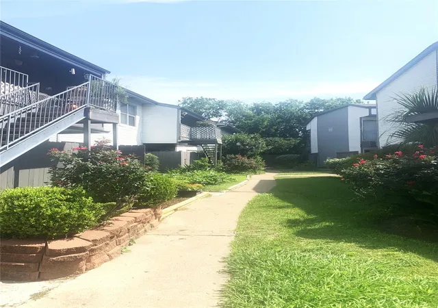 Homes for sale in Houston, TX | 7200 Clarewood Dr #1904, Houston, TX 77036 | MLS# 89889553