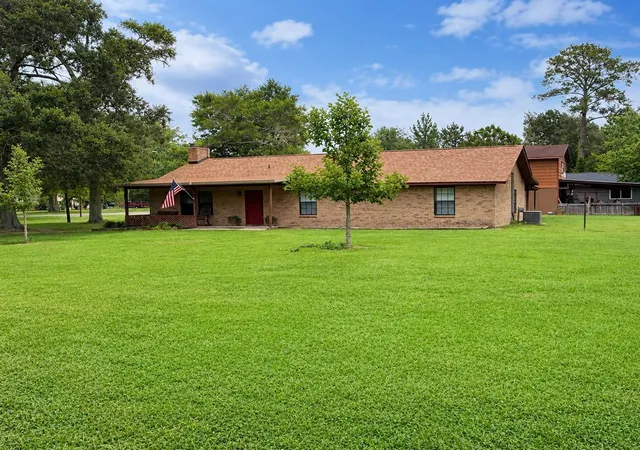 Homes for sale in Old River Winfree, TX | 4902 Magnolia Ln, Old River Winfree, TX 77535 | MLS# 21118335