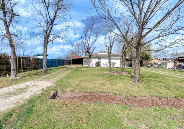 Photo 30 of Multi family home for sale at 6109 Hertford St, Houston, TX 77048 | MLS# 33331208 | Listing updated on 2026-10-08