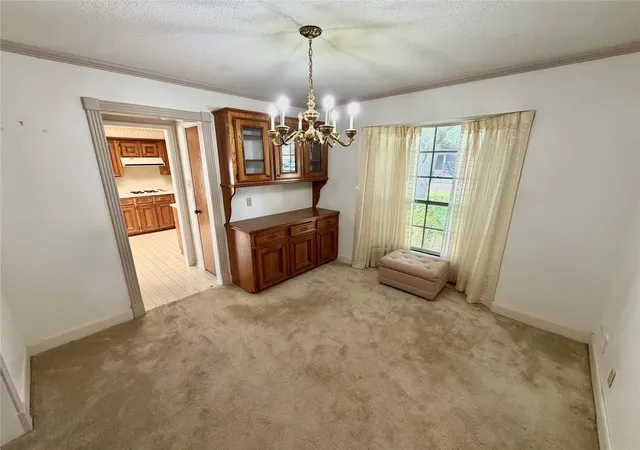 Photo 3 of Sale Pending at 3 S Erik Dr, Angleton, TX 77515 | MLS# 59845091 | Listing updated on 2026-09-18
