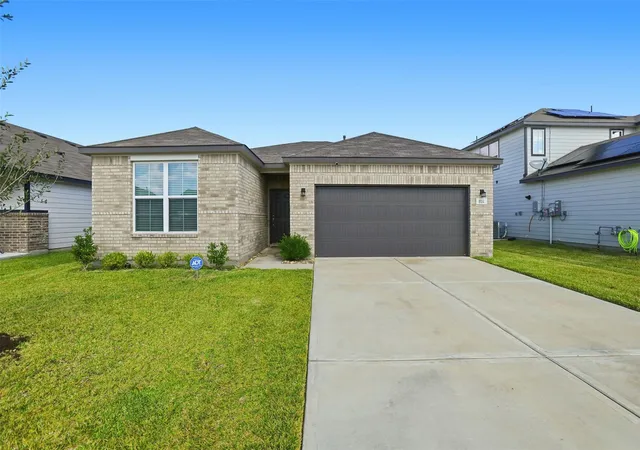 Photo 1 of Single family home for sale at 814 Brookside Dr, Dayton, TX 77535 | MLS# 80519745 | Listing updated on 2026-09-17