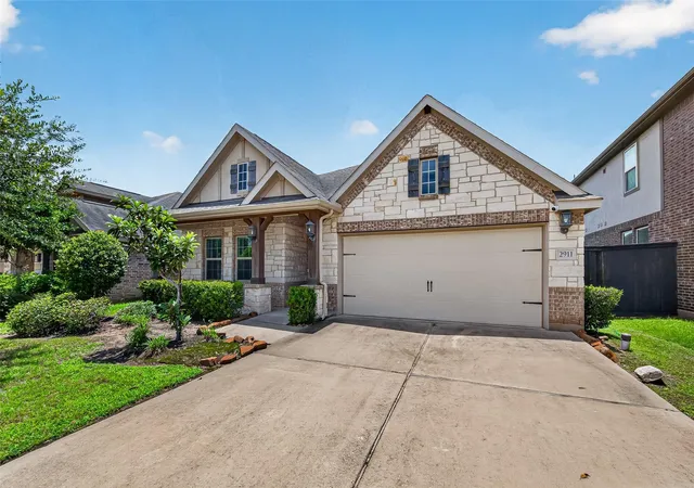 Photo 2 of Single family home for sale at 2911 Brisk Autumn Dr, Richmond, TX 77406 | MLS# 42535831 | Listing updated on 2026-07-11