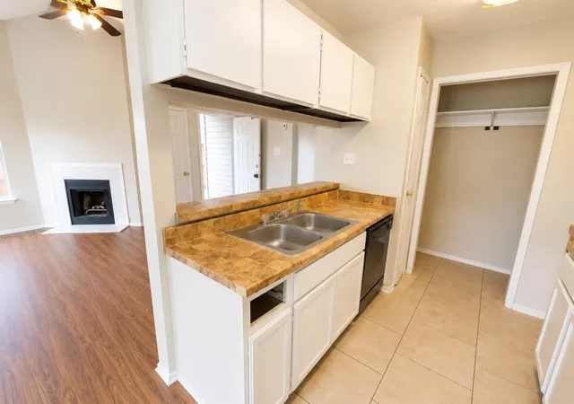 Photo 4 of Single family home for sale at 5407 Farley Dr, Houston, TX 77032 | MLS# 68583651 | Listing updated on 2026-08-29