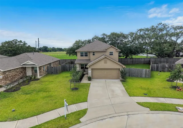 Homes for sale in Angleton, TX | 234 Bennett Loop, Angleton, TX 77515 | MLS# 68368697
