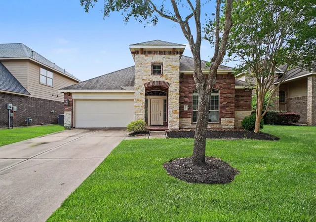 Photo 1 of Single family home for sale at 7011 Spruce View Ct, Richmond, TX 77407 | MLS# 27214464 | Listing updated on 2026-09-22