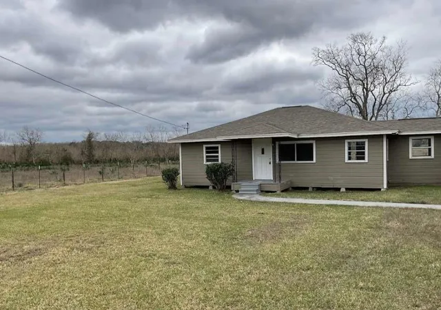 Photo 1 of Single family home for sale at 10545 Fm 521 Rd, Brazoria, TX 77422 | MLS# 6298371 | Listing updated on 2026-10-03