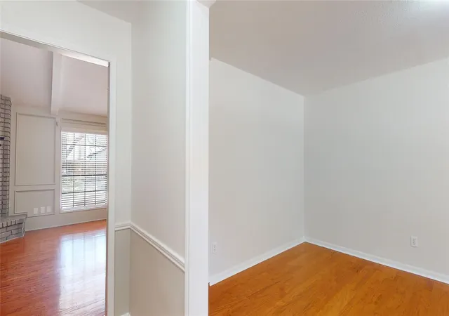 Photo 4 of Single family home for sale at 15734 Lakedale Dr, Houston, TX 77095 | MLS# 67675876 | Listing updated on 2026-09-21