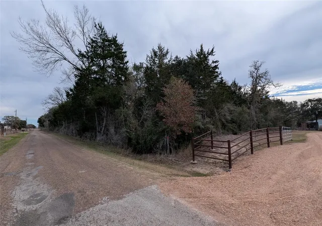 2nd image of 1001 County Road 126, Hallettsville, TX 77964 | MLS# 88022648
