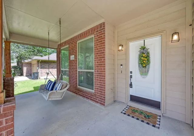 Photo 3 of Single family home for sale at 1396 Havelock Dr, Spring, TX 77386 | MLS# 14900112 | Listing updated on 2026-09-17