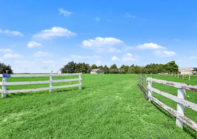 3rd image of 7740 N Us Hwy 77, Schulenburg, TX 78956 | MLS# 76787663