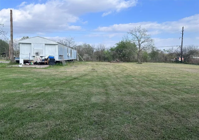 Homes for sale in Baytown, TX | 2118 Land Breeze Dr, Baytown, TX 77523 | MLS# 51036120