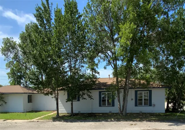 2nd image of 408 S Grimes St, Giddings, TX 78942 | MLS# 24243791